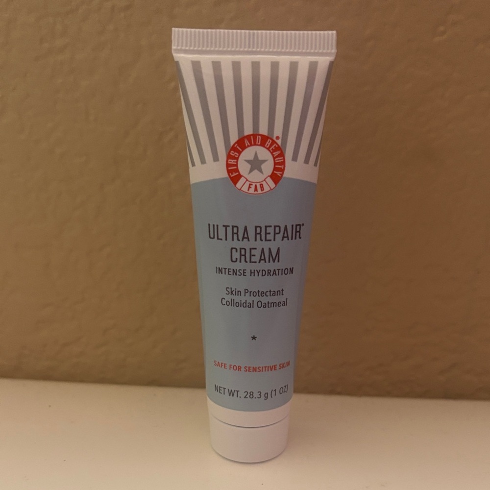First Aid Beauty Ultra Repair Cream